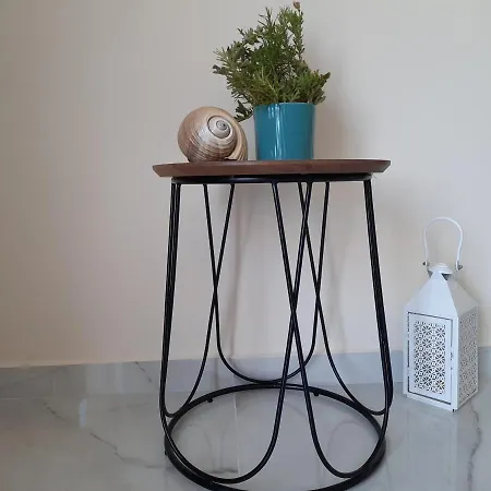 Апартаменты Freesia Grand Sea View Свороната