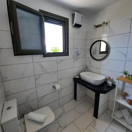 Apartment Freesia Grand Sea View