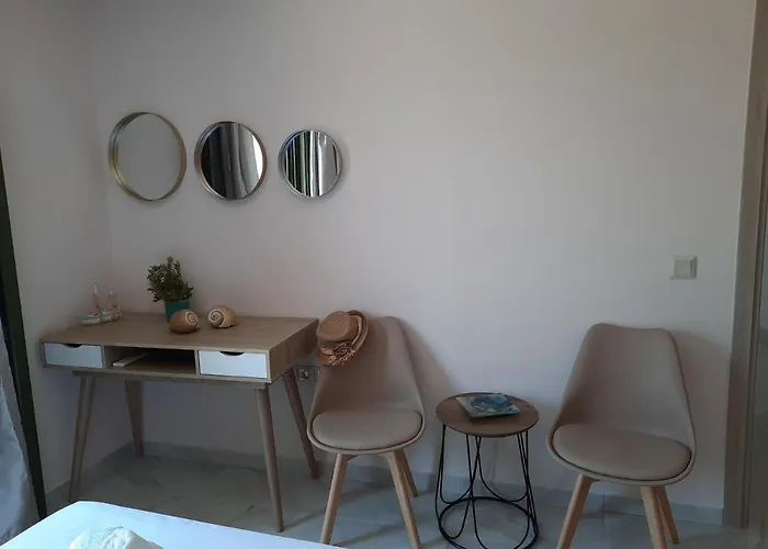 Διαμέρισμα Freesia Grand Sea View