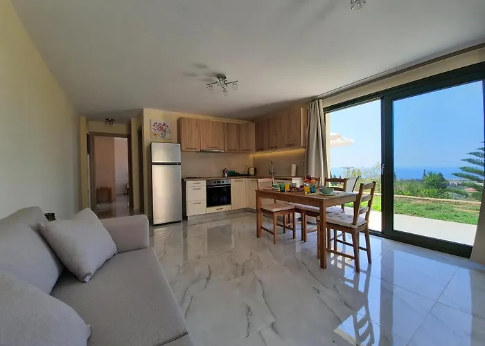 Freesia Grand Sea View * Σβορωνάτα